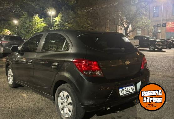 Autos - Chevrolet onix joy 2019 Nafta 89000Km - En Venta