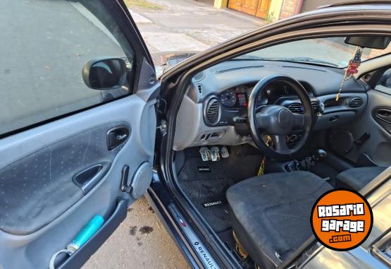 Autos - Renault Megane 2007 Diesel 300000Km - En Venta