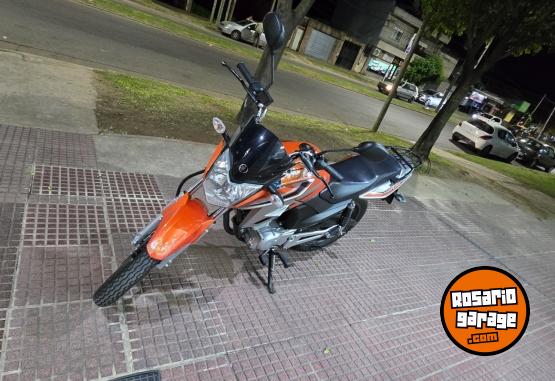 Motos - Yamaha Ybr 125 2022 Nafta 7777Km - En Venta