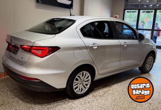 Autos - Fiat Cronos 2022 GNC 87000Km - En Venta