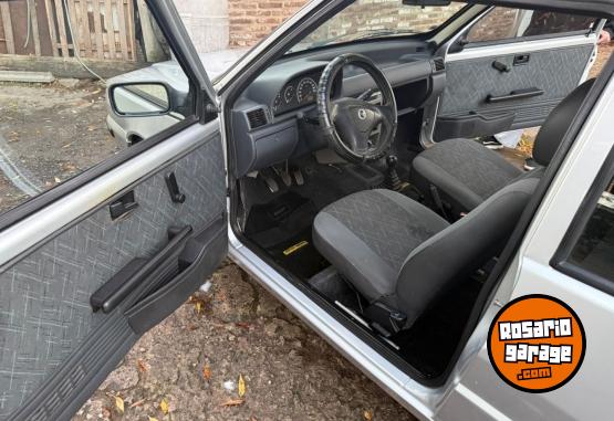 Autos - Fiat Uno 2005 Nafta 203000Km - En Venta