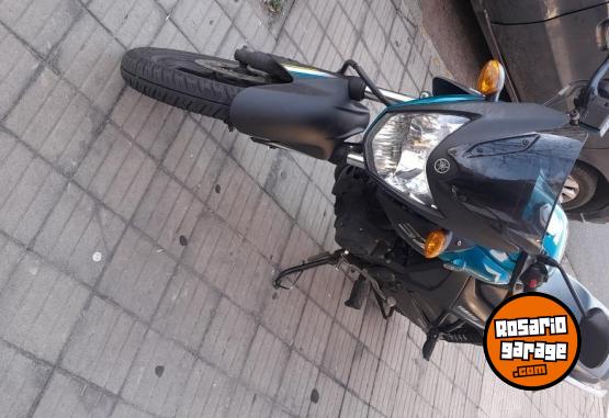 Motos - Yamaha 150 sz rr 2019 Nafta 21000Km - En Venta