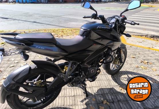 Motos - Bajaj Rouser 2019 Nafta 15000Km - En Venta