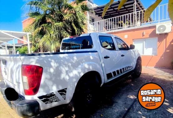 Camionetas - Nissan Frontier 2025 Diesel 31900Km - En Venta