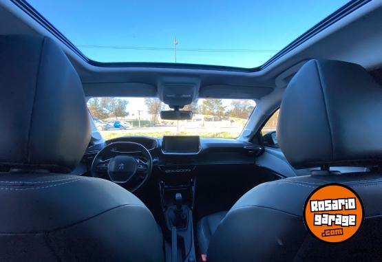 Autos - Peugeot 208 Allure pack 1.6 2023 Nafta 17000Km - En Venta