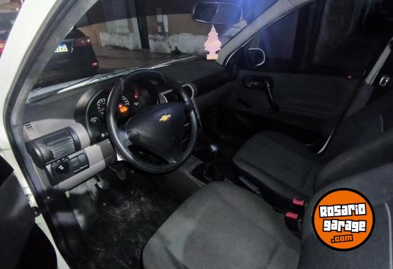 Autos - Chevrolet Classic 2016 Nafta 95000Km - En Venta