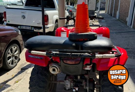 Cuatris y UTVs - Honda 420 2010 1500Km - En Venta