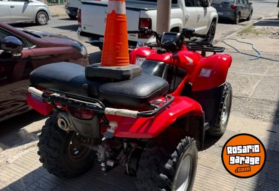 Cuatris y UTVs - Honda 420 2010 1500Km - En Venta