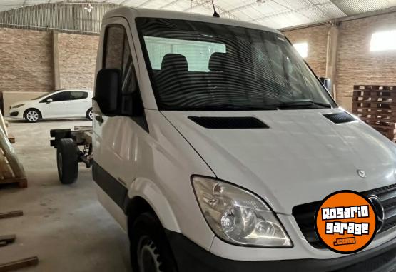 Utilitarios - Mercedes Benz Sprinter 415 chasis 2013 Diesel 160000Km - En Venta