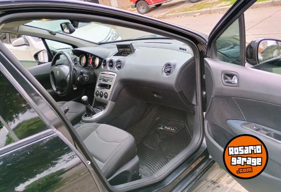 Autos - Peugeot 308 2015 Nafta 184000Km - En Venta