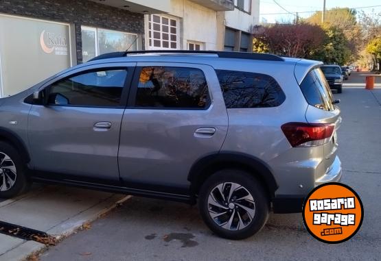 Autos - Chevrolet Spin 7 Asientos 2025 Nafta 35000Km - En Venta