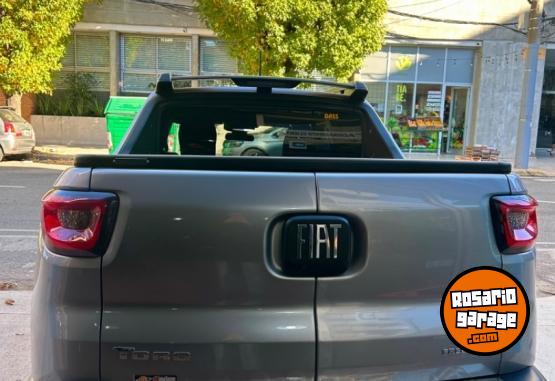Camionetas - Fiat Toro Freedom 1.8 AT 2023 Nafta 35000Km - En Venta