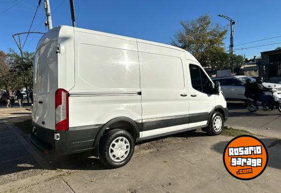 Utilitarios - Ford Transit M 350 2021 Diesel 160000Km - En Venta