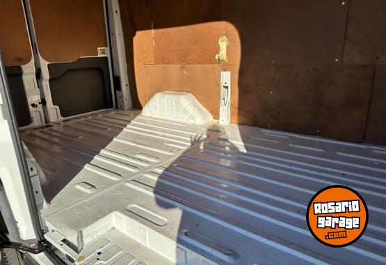 Utilitarios - Ford Transit M 350 2021 Diesel 160000Km - En Venta