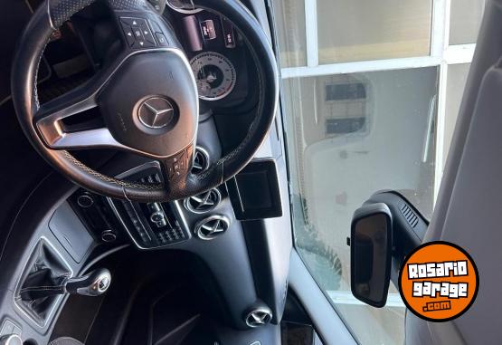 Autos - Mercedes Benz Urban M/T 2014 Nafta 76000Km - En Venta
