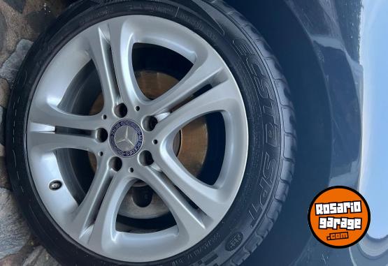 Autos - Mercedes Benz Urban M/T 2014 Nafta 76000Km - En Venta