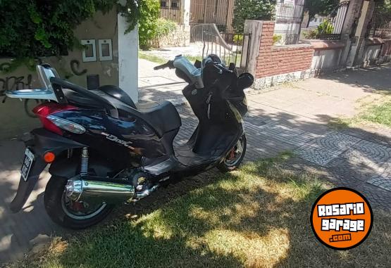 Motos - Kymco GRAND DINCK 250 2014 Nafta 24000Km - En Venta