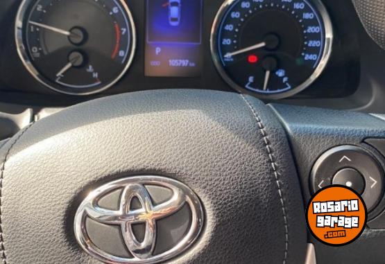 Autos - Toyota Corolla 2018 Nafta 150000Km - En Venta