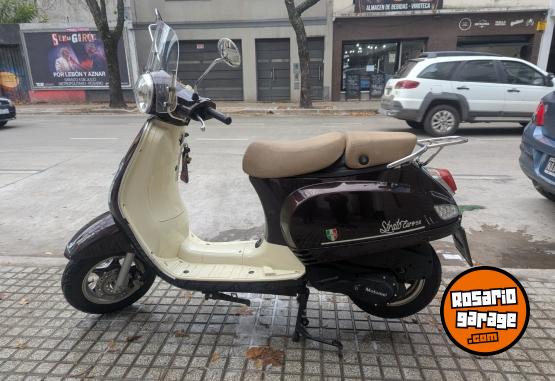 Motos - Motomel Strato Euro 2023 Nafta 6097Km - En Venta