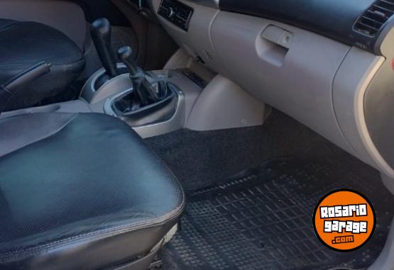 Camionetas - Mitsubishi Triton 2012 Diesel 143000Km - En Venta