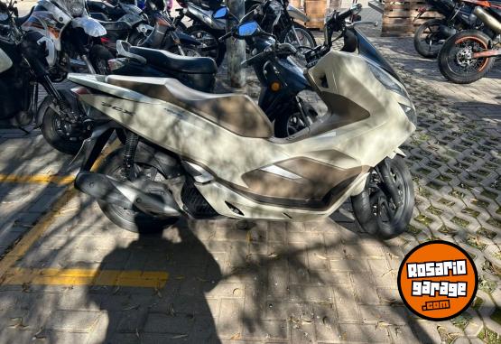 Motos - Honda DELUXE 150 2019 Nafta 21000Km - En Venta