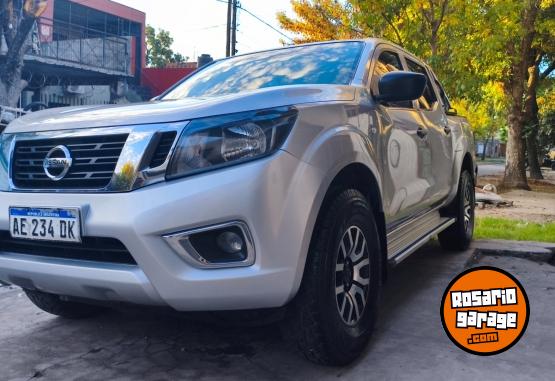 Camionetas - Nissan Np300 cd s 2020 Diesel 122000Km - En Venta