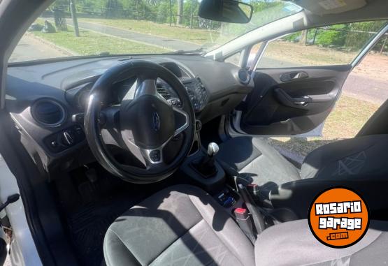 Autos - Ford Fiesta 2014 Nafta 158000Km - En Venta