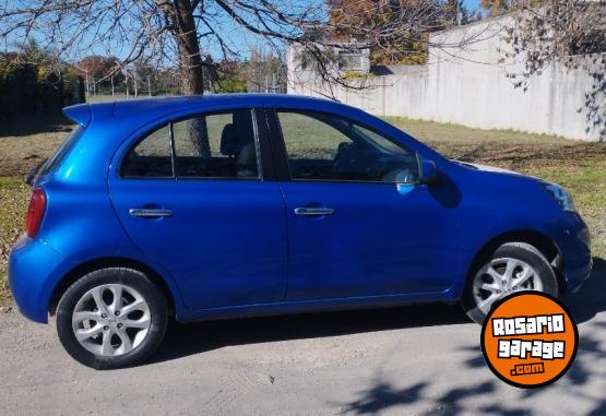 Autos - Nissan March Advance Media Tech 2015 Nafta 108000Km - En Venta
