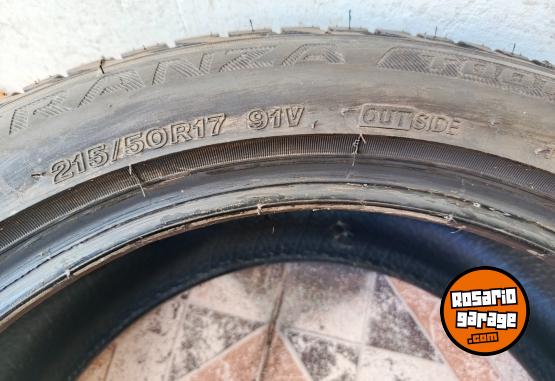 Accesorios para Autos - Cubierta nueva 215/50/17 - En Venta