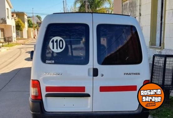 Utilitarios - Peugeot PARTNER HDI 2018 Diesel 211800Km - En Venta
