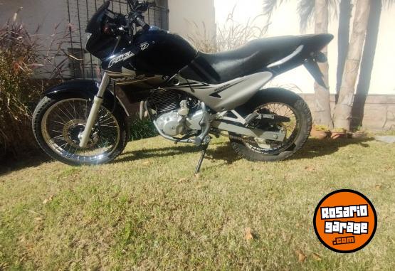 Motos - Honda Nx4 Falc�n 2013 Nafta 18500Km - En Venta
