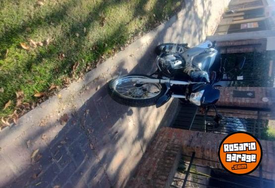 Motos - Honda Nx4 Falc�n 2013 Nafta 18500Km - En Venta