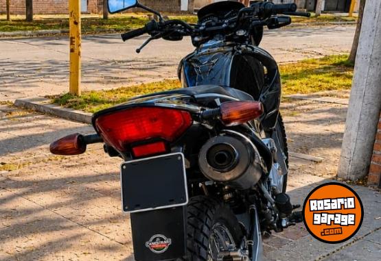 Motos - Honda Nx4 Falc�n 2013 Nafta 18500Km - En Venta