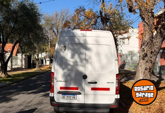 Utilitarios - Mercedes Benz Sprinter 2023 Diesel 19000Km - En Venta