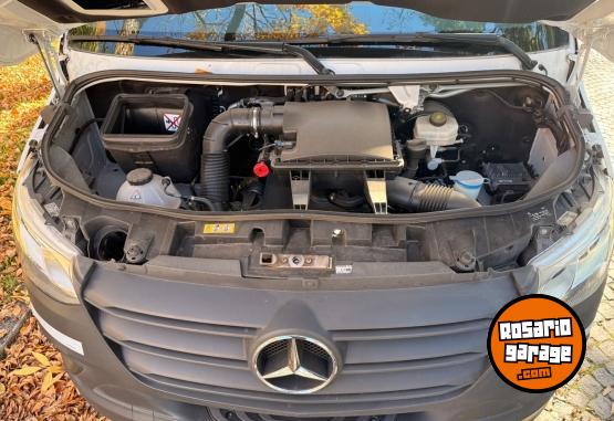 Utilitarios - Mercedes Benz Sprinter 2023 Diesel 19000Km - En Venta