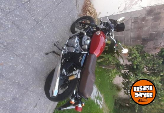 Motos - Royal Enfield Interceptor 650 2023 Nafta 7500Km - En Venta