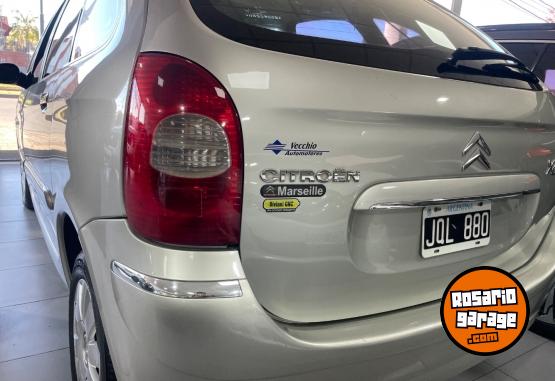 Autos - Citroen Picasso 2011 GNC 216000Km - En Venta