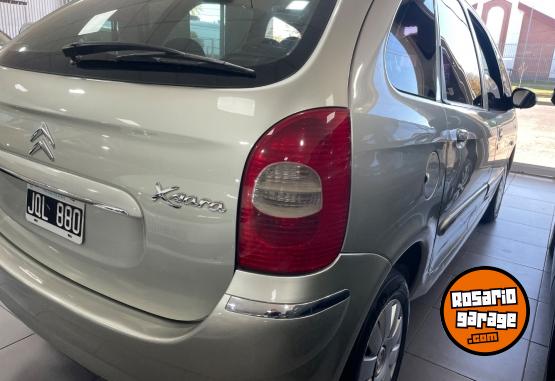 Autos - Citroen Picasso 2011 GNC 216000Km - En Venta