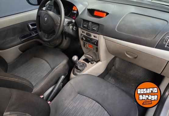 Autos - Renault Symbol 2013 GNC 154000Km - En Venta