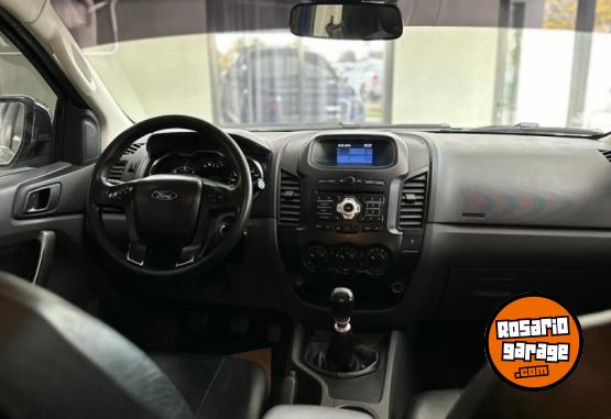 Camionetas - Ford RANGER XLS 2017 Diesel 135000Km - En Venta