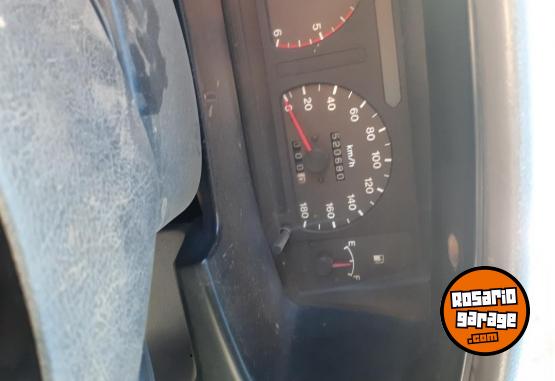 Camionetas - Isuzu 2.5T 4x2 std 2004 Diesel 520000Km - En Venta