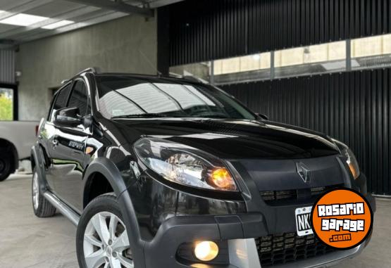 Autos - Renault SANDERO STEPWAY 2014 Nafta 117000Km - En Venta