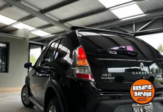 Autos - Renault SANDERO STEPWAY 2014 Nafta 117000Km - En Venta