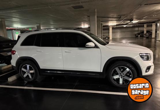 Autos - Mercedes Benz GLB 2022 Nafta 35000Km - En Venta