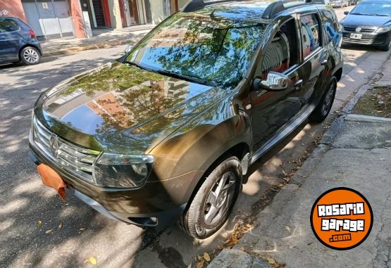Camionetas - Renault Duster luxe 4x4 2014 Nafta 178000Km - En Venta