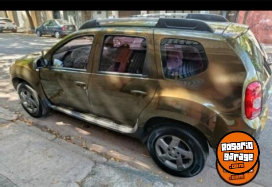 Camionetas - Renault Duster luxe 4x4 2014 Nafta 178000Km - En Venta
