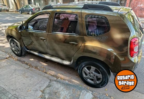 Camionetas - Renault Duster luxe 4x4 2014 Nafta 178000Km - En Venta