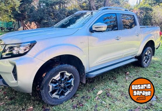 Camionetas - Nissan Frontier Platinum 4x4 AT 2022 Diesel 44000Km - En Venta