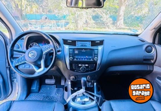 Camionetas - Nissan Frontier Platinum 4x4 AT 2022 Diesel 44000Km - En Venta