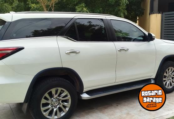 Camionetas - Toyota Sw4 Srx Automatica 2021 Diesel 52000Km - En Venta